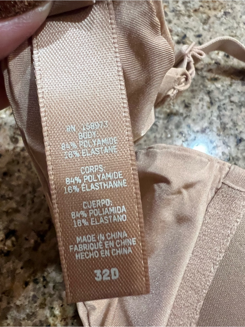 SKIMS Ultimate Super Push-Up Bra 32D Nude Wireless Plunge NWOT - Picture 9 of 12